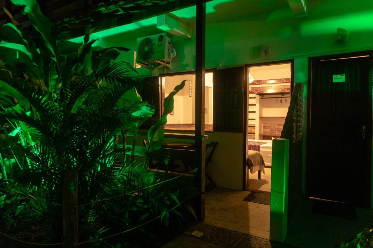 Pv Pousada Passarela Da Vila Итакаре Экстерьер фото