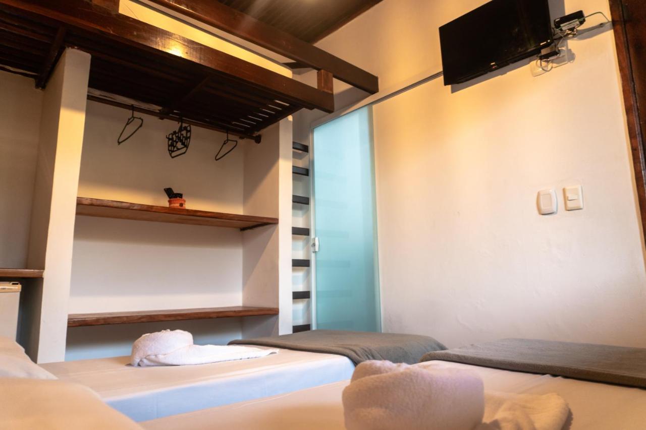 Pv Pousada Passarela Da Vila Итакаре Экстерьер фото